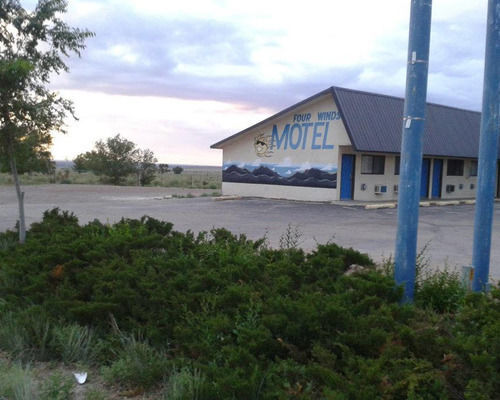 Four Winds Motel & Rv Park 캐리조조 외부 사진